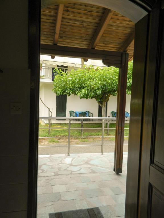 הוילה פראליה פנטליימונוס Veny House חדר תמונה